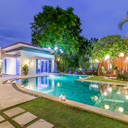 Villa Purple Legian Exteriér fotografie