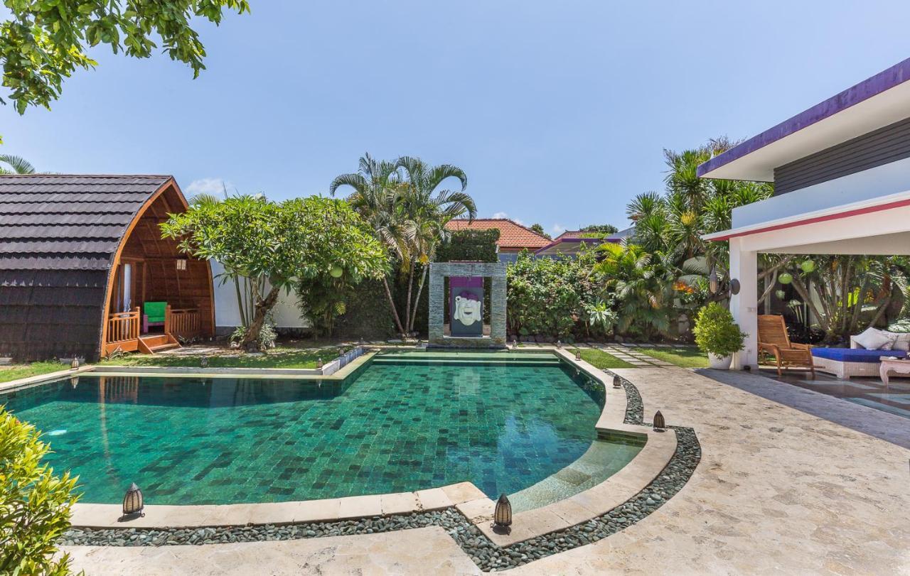 Villa Purple Legian Exteriér fotografie